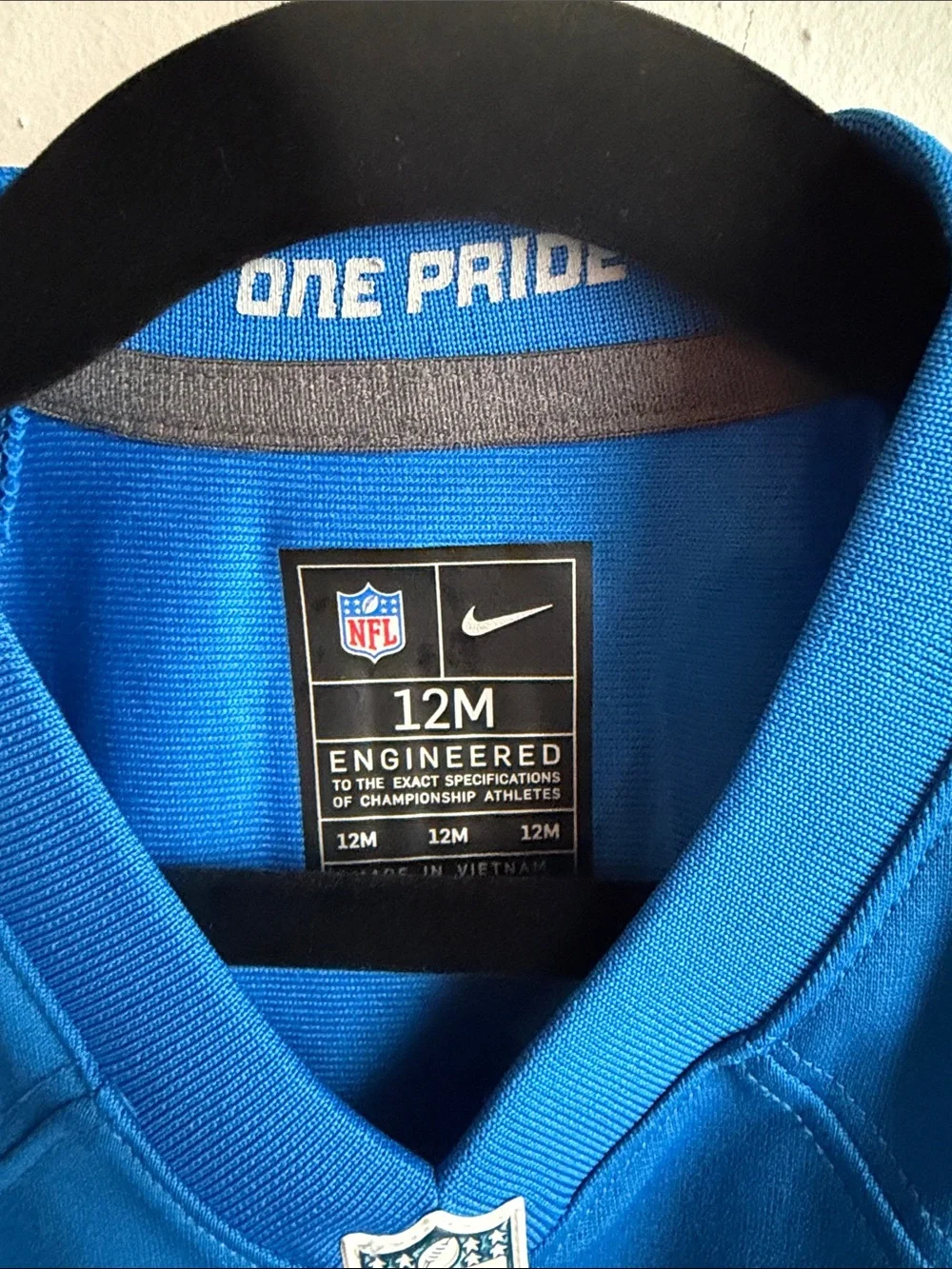 Detroit Lions Aidan Hutchinson Jersey Size 12 months